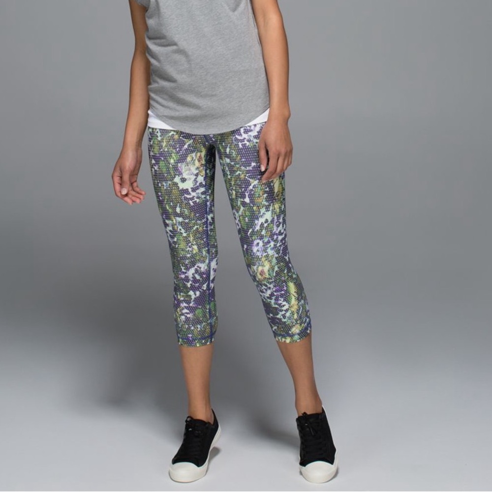 Lululemon Wunder Under Crop leggings II *Full-On Luxtrem